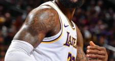 熊猫体育-关于詹姆斯连续二十场比赛得分超过惊险取胜，塞尔维亚队挑战极限！的信息